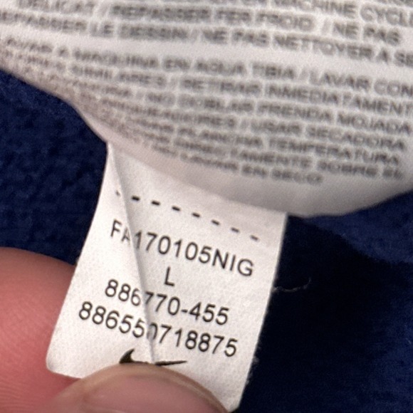 Nike F.C. Barcelona Fleece Pullover Hoodie Men's Large Blue Graphic FCB Football - Picture 4 of 9